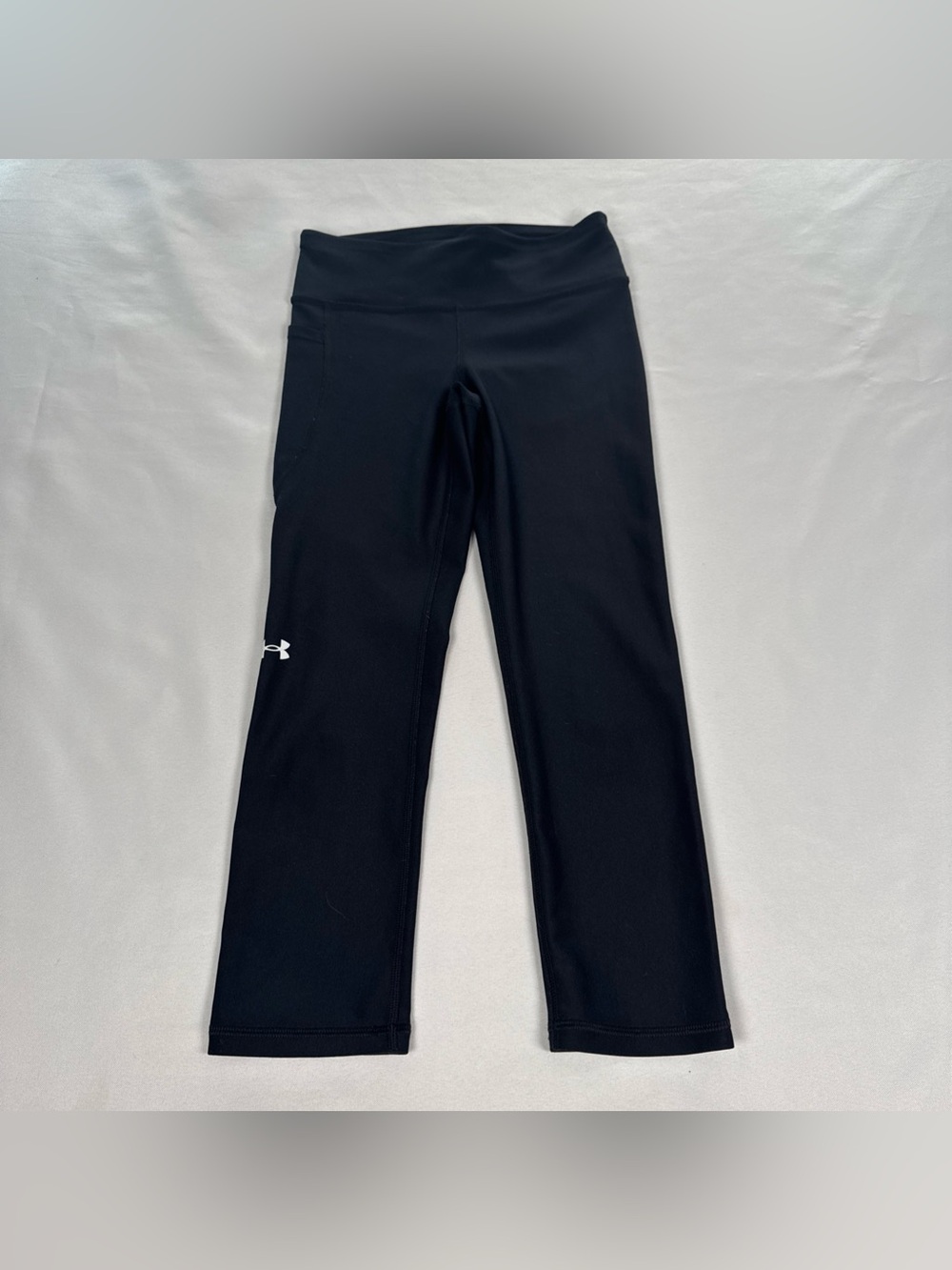 Under Armour Heat Gear Capri Leggings Women’s Size XS Black Compression Pants - Picture 1 of 9
